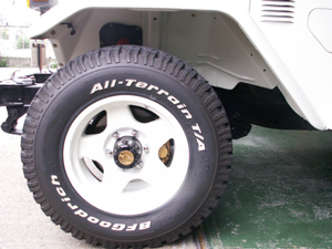 ランドクルーザーBJ42足回り写真